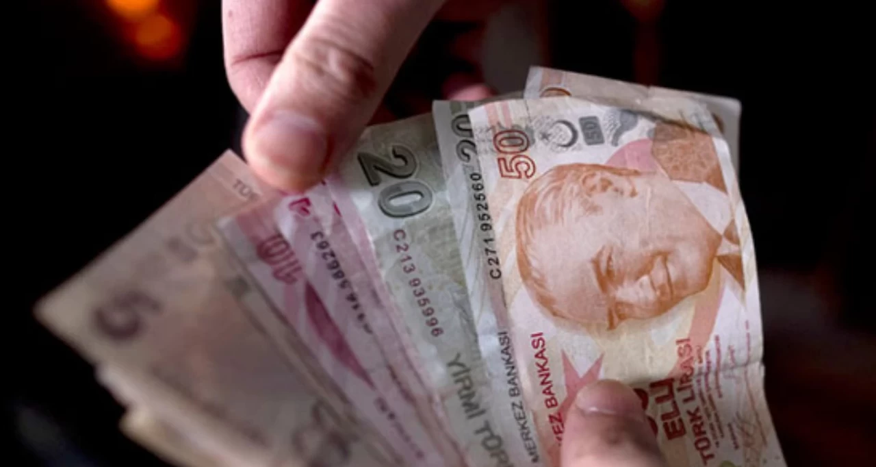 Emekli Aylıklarına Yüzde 15,75 Oranında Artış: En Düşük Aylık 14.469 Liraya Yükseltildi!