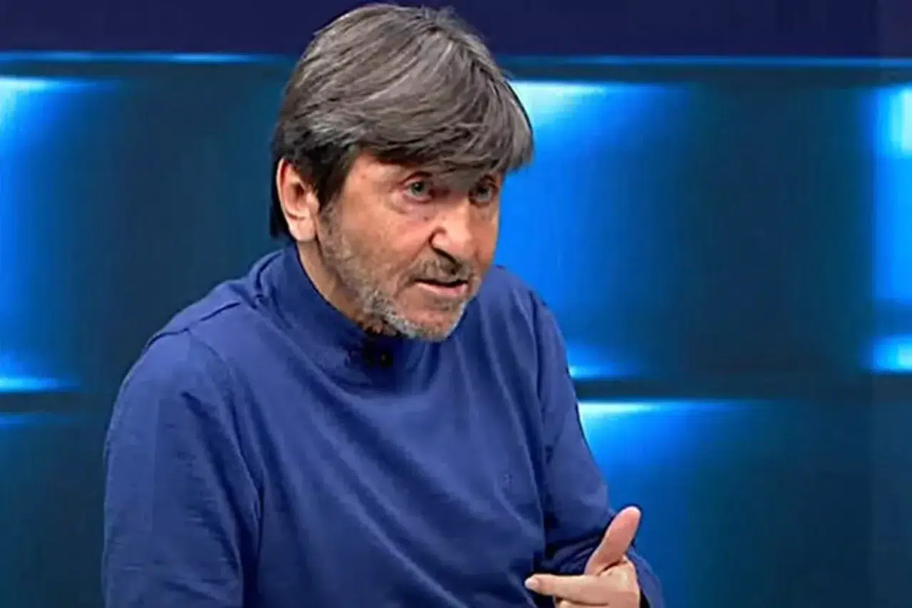 Rıdvan Dilmen açıkladı: “Fenerbahçe derbiyi kazanırsa şampiyonluğa yürür”