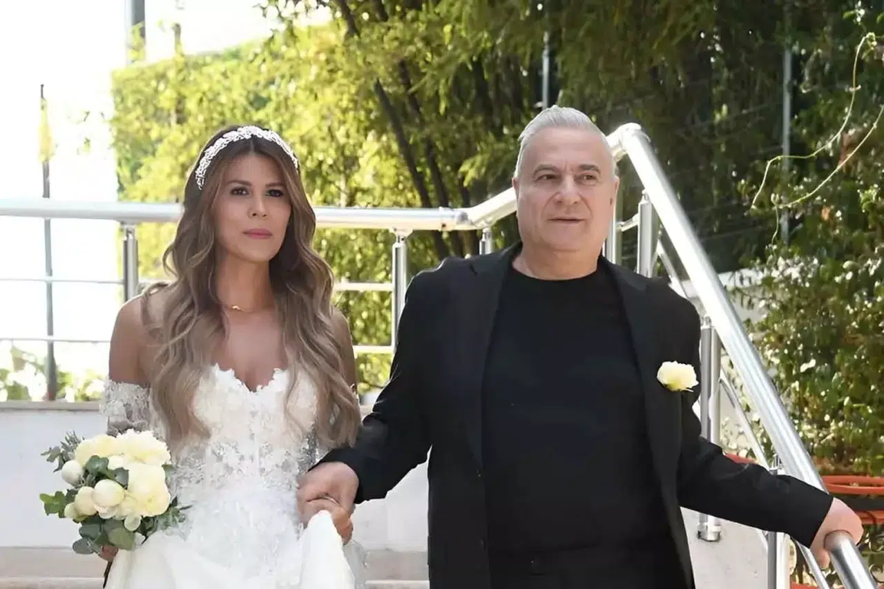 Mehmet Ali Erbil’in eşi için aldığı spor araba kaç milyon lira? İşte markası ve modeli