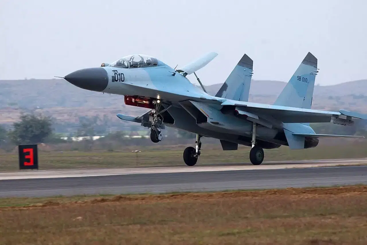 Rusya-Finlandiya sınırında düşen Su-30 savaş uçağı neden düştü, mürettebat kimdi?
