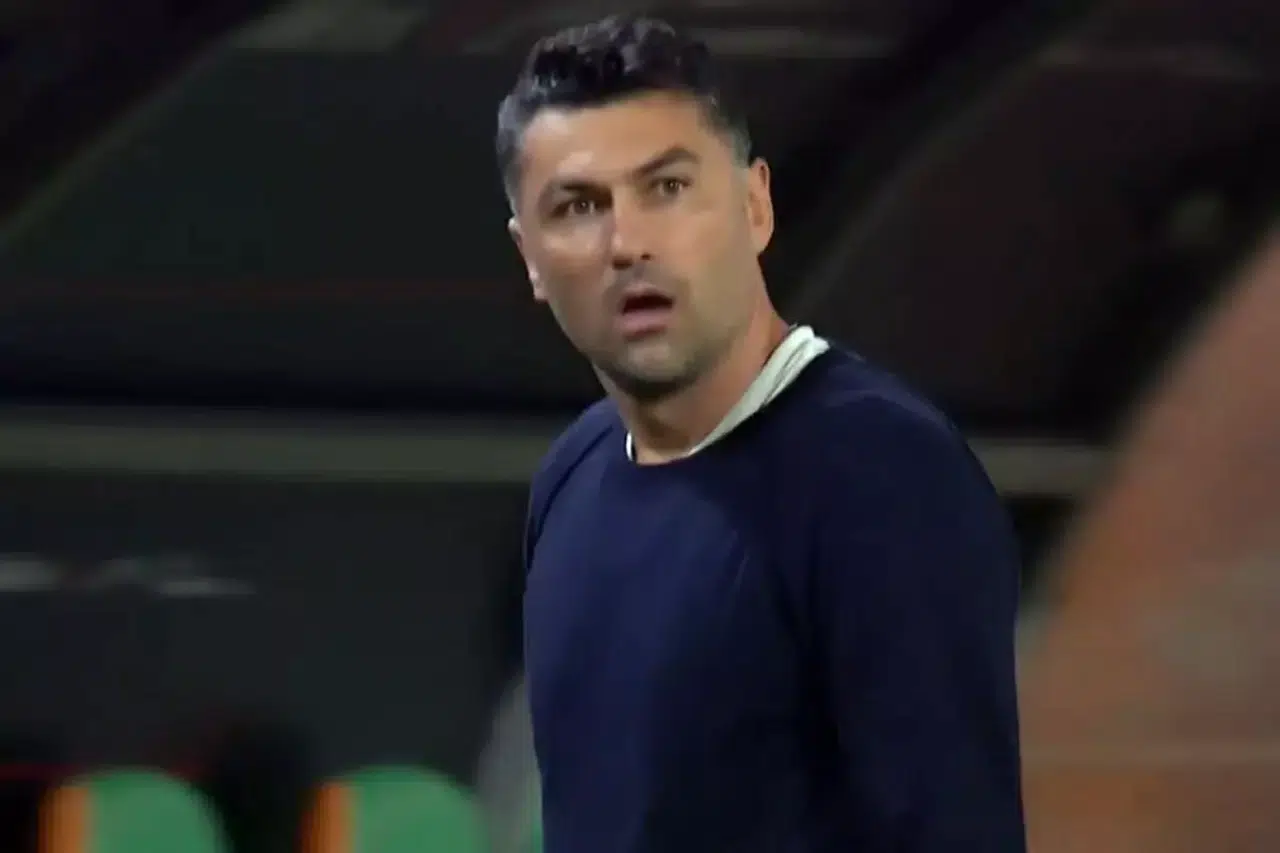 Süper Lig’de şaşkınlık yaratan taç hatası! Burak Yılmaz sinir krizi geçirdi