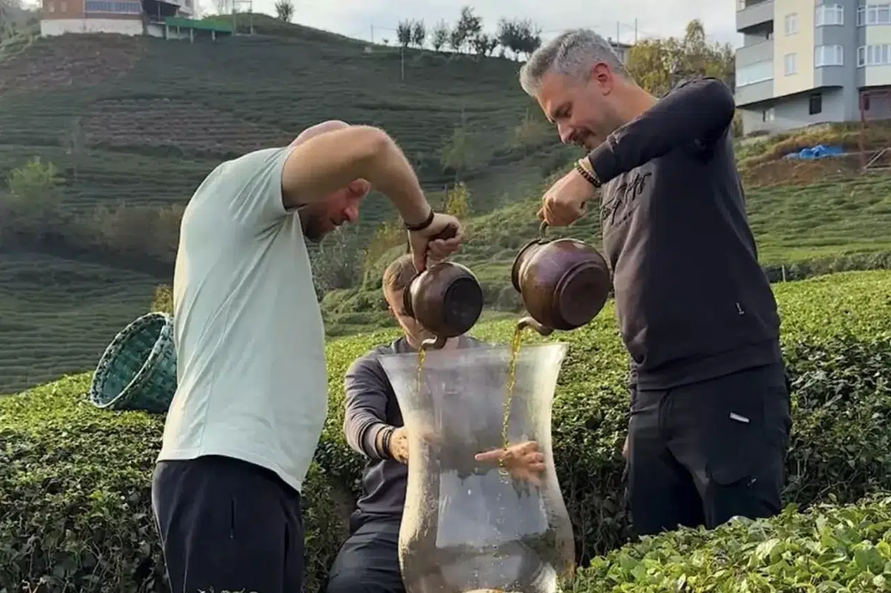 Rize’deki dev çay bardağı gerçek mi, video nasıl çekildi? İşte viral olan görüntülerin arka planı