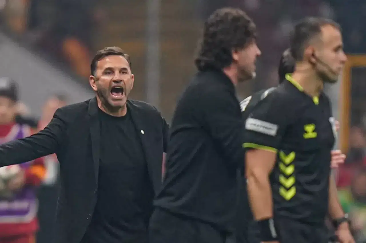 Okan Buruk’tan flaş çıkış: “Onana kaç dakika aut kullandı, sayan olmadı!”