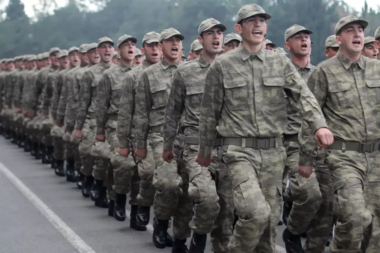 2025’te Bedelli Askerlik Patladı! Başvuran Sayısı ve Kazanç Dudak Uçuklattı