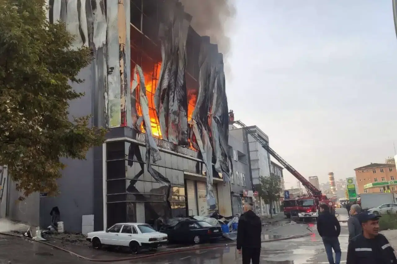 6 kişiye mezar olan tesiste skandal görüntü! Yangından hemen önce bu kare çekilmiş