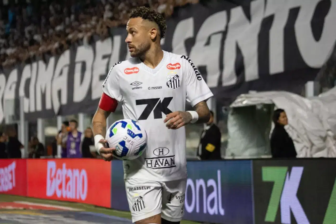 Neymar sezonu kapattı mı? Santos maçında sahaya çıktı mı? Geri dönüş detayları