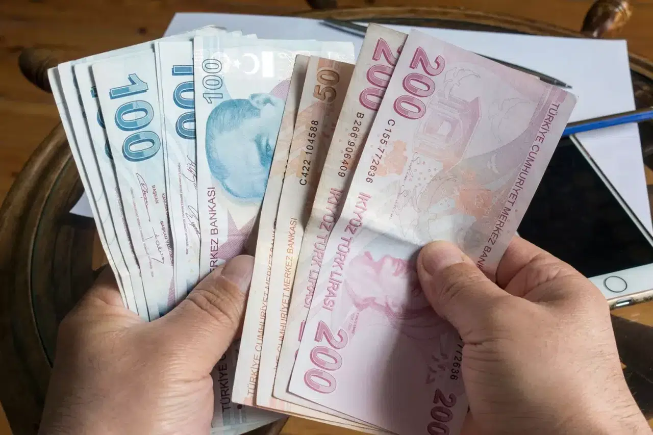 Yeni Asgari Ücrette İlk Rakamlar Masada! 30 Bin TL’yi Görebilir