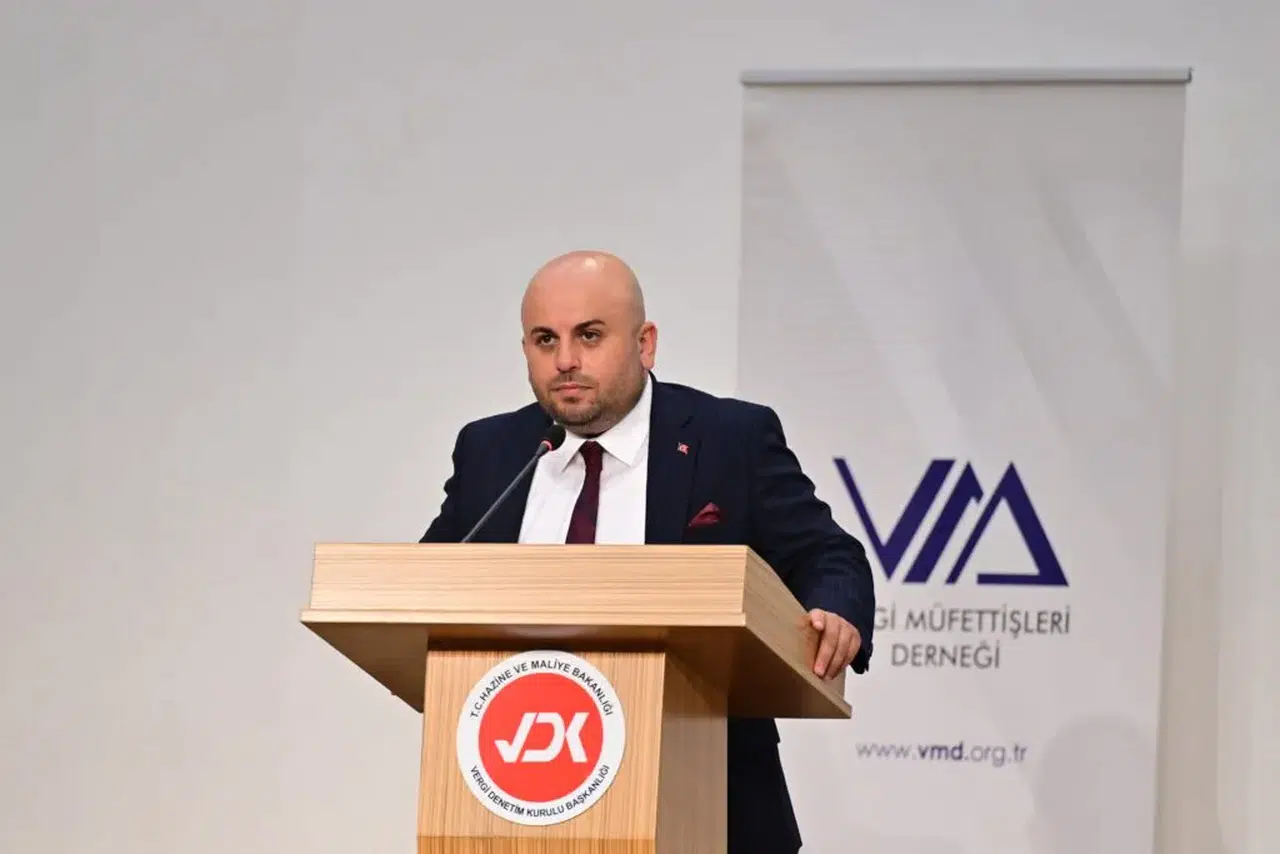 Kamuda yetişmiş uzman personeli nasıl tutacak?