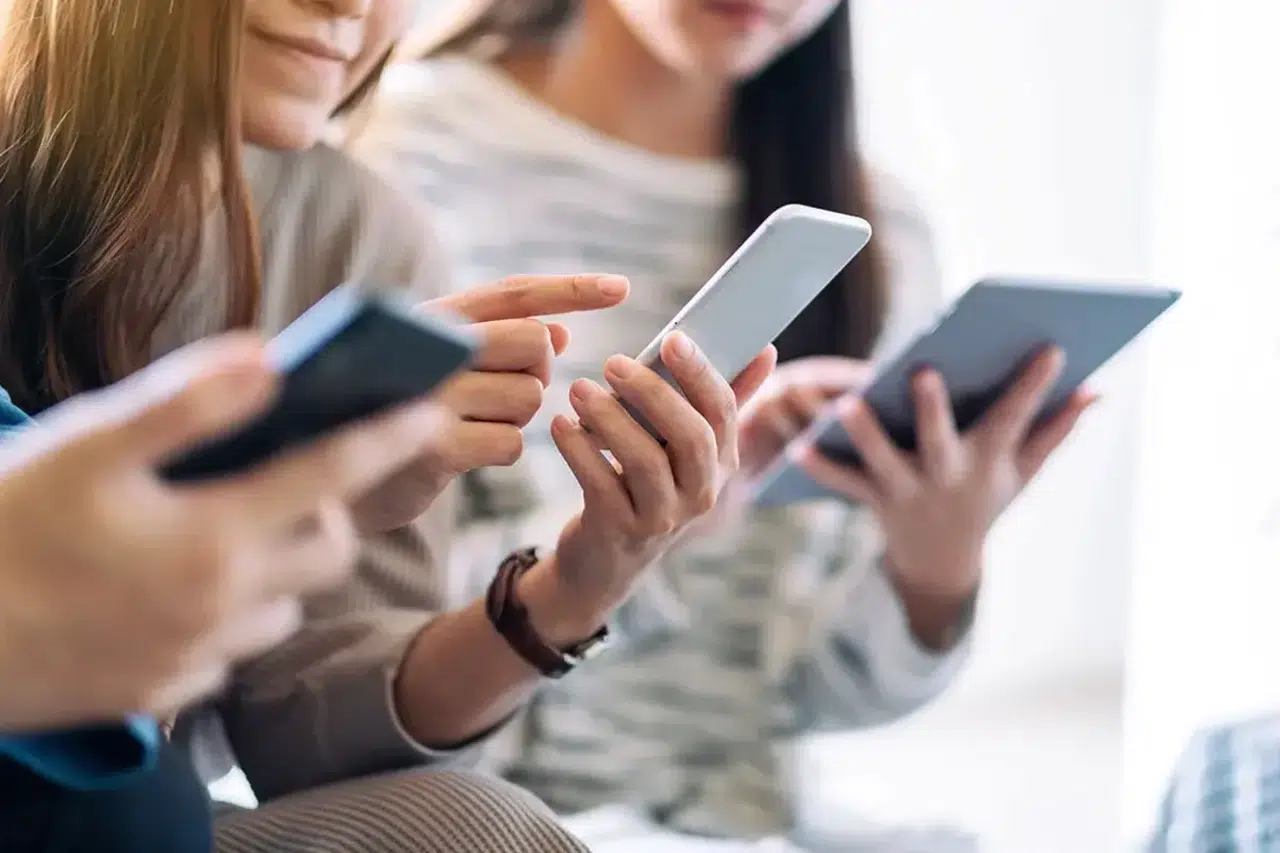 Yeni torba yasa ile cep telefonu hatları nasıl değişecek? Kimlik doğrulama nasıl yapılacak?