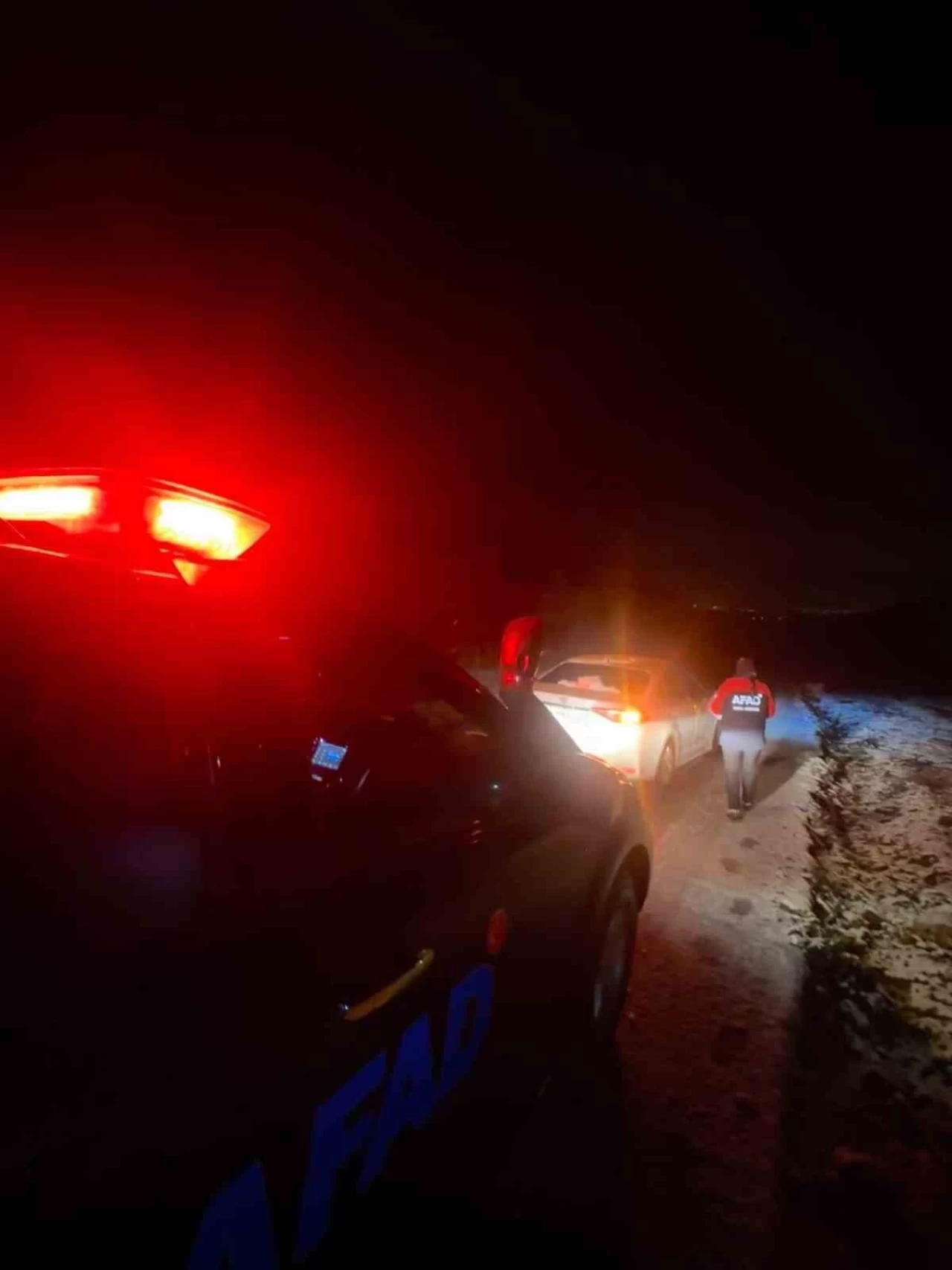 Yalova'da Kar Yağışı Sonucu Mahsur Kalan Kişi Kurtarıldı