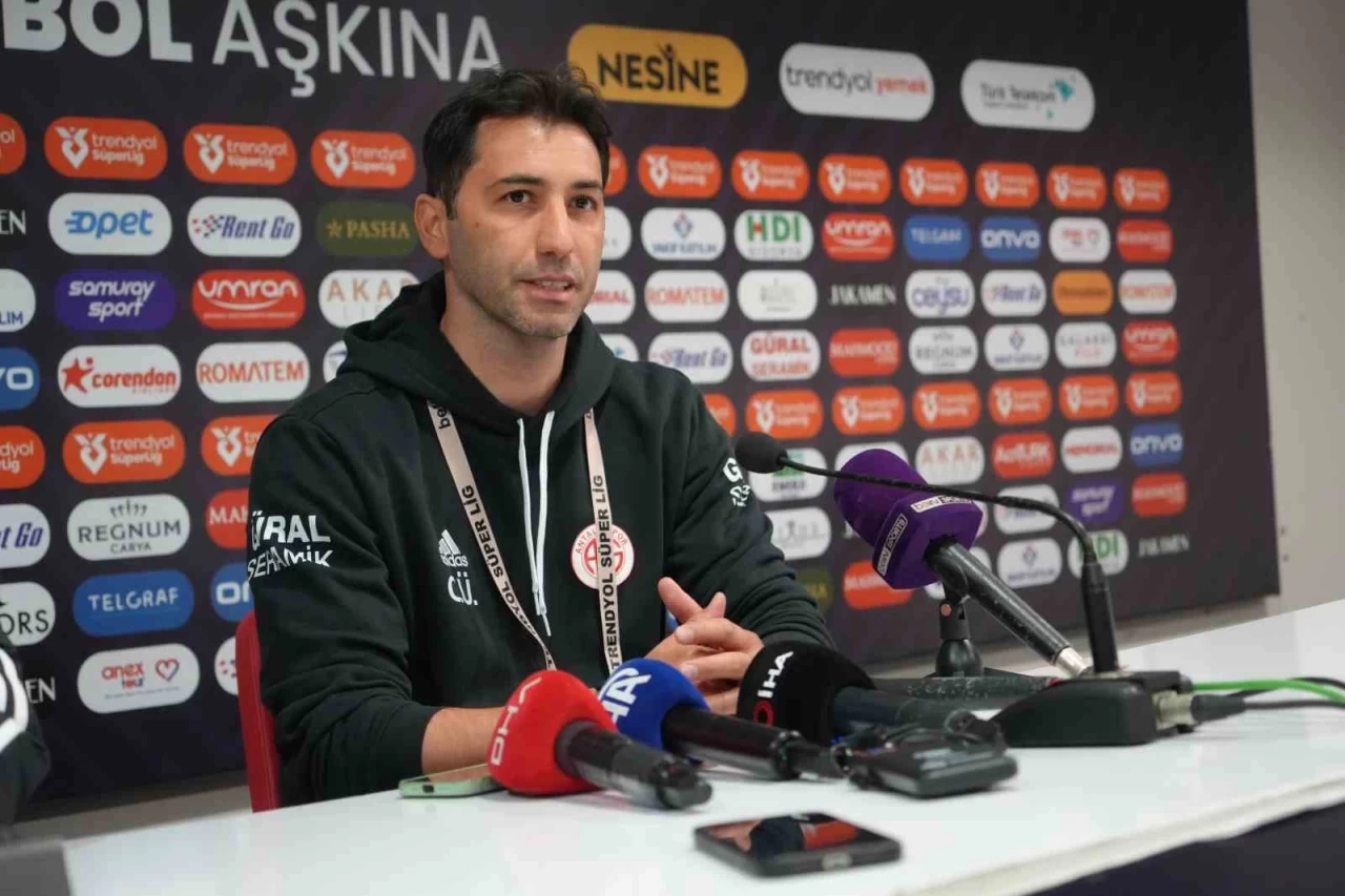 Antalyaspor Yardımcı Antrenörü: İyi bir başlangıç yaptık, Erdal için sahadaydık