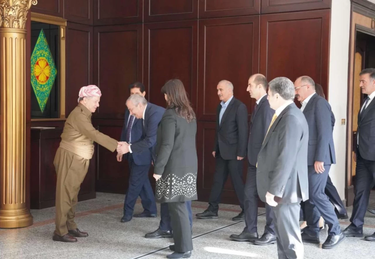 Süreç İlerliyor: Barzani Devrede