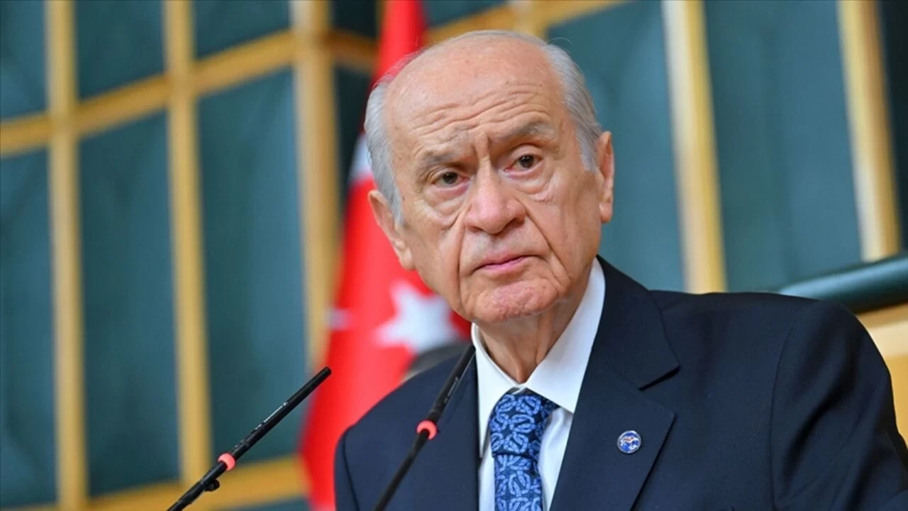 Bahçeli’den Önder’e: Barış Halayı Çekeceğiz