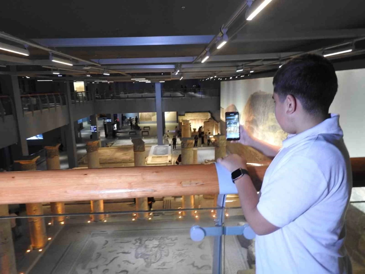 Bayramda Zeugma Mozaik Müzesi'nde Artan Ziyaretçi Yoğunluğu