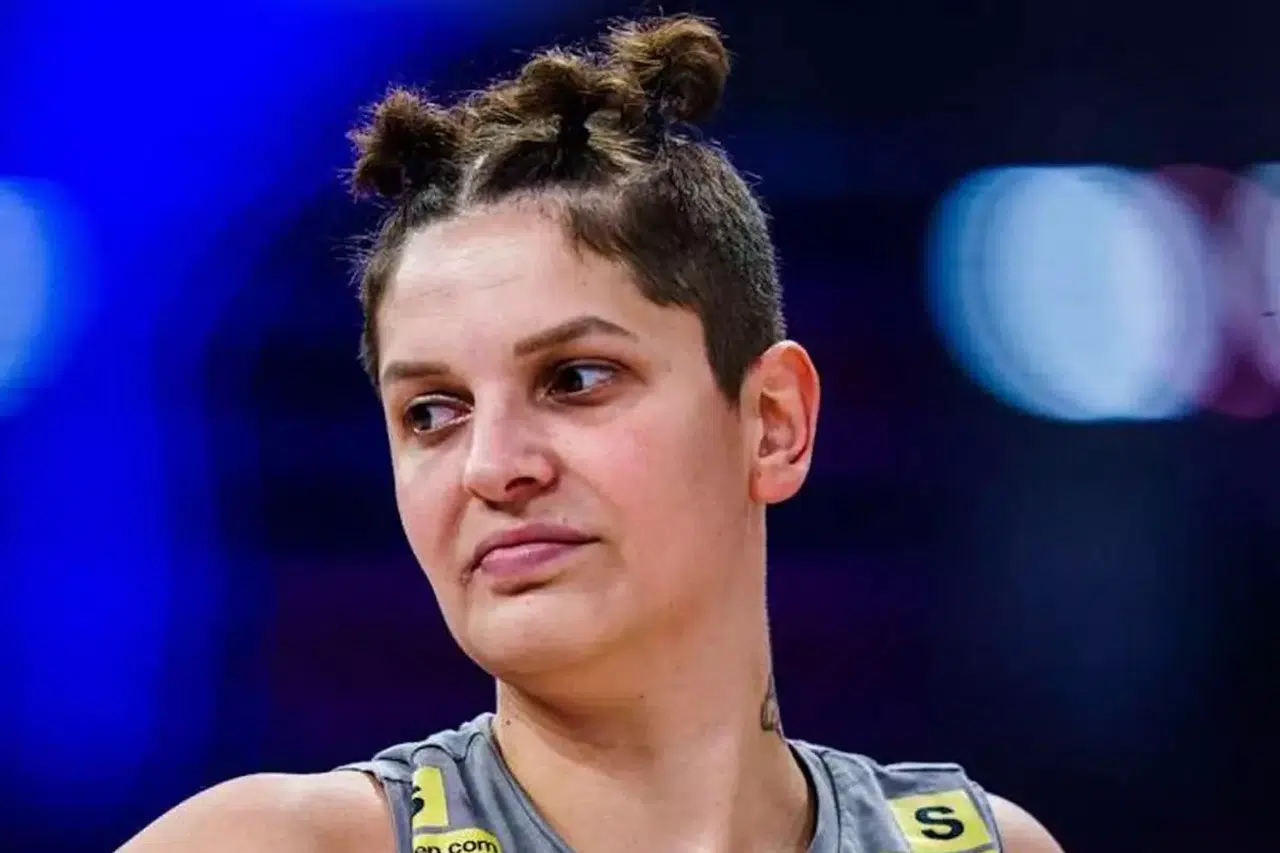 Ebrar Karakurt’un yeni saç modeli ne? Maçta dikkat çeken imaj değişikliği