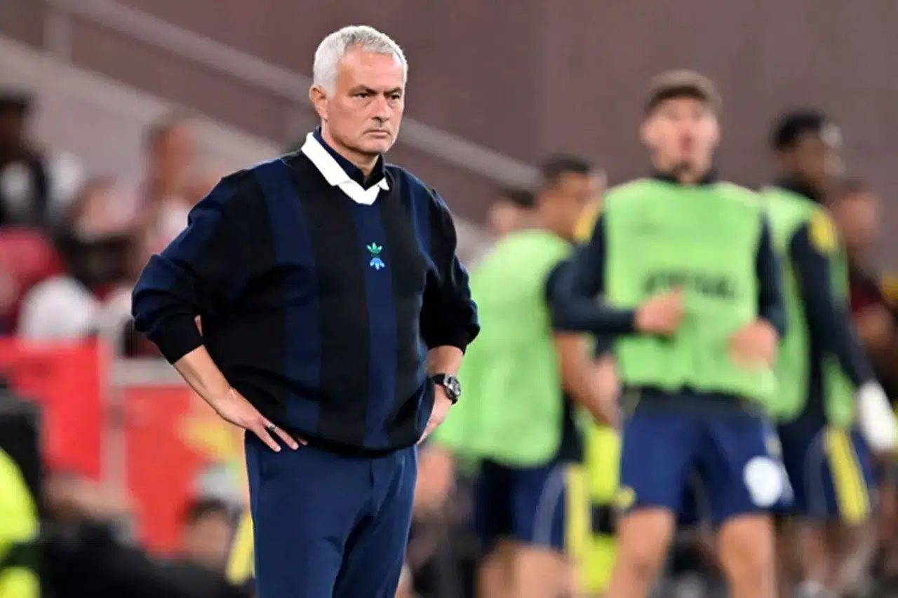 Jose Mourinho’dan Benfica Maçı Sonrası İlk Yorum: “Daha Güçlü Takım Kazandı!”