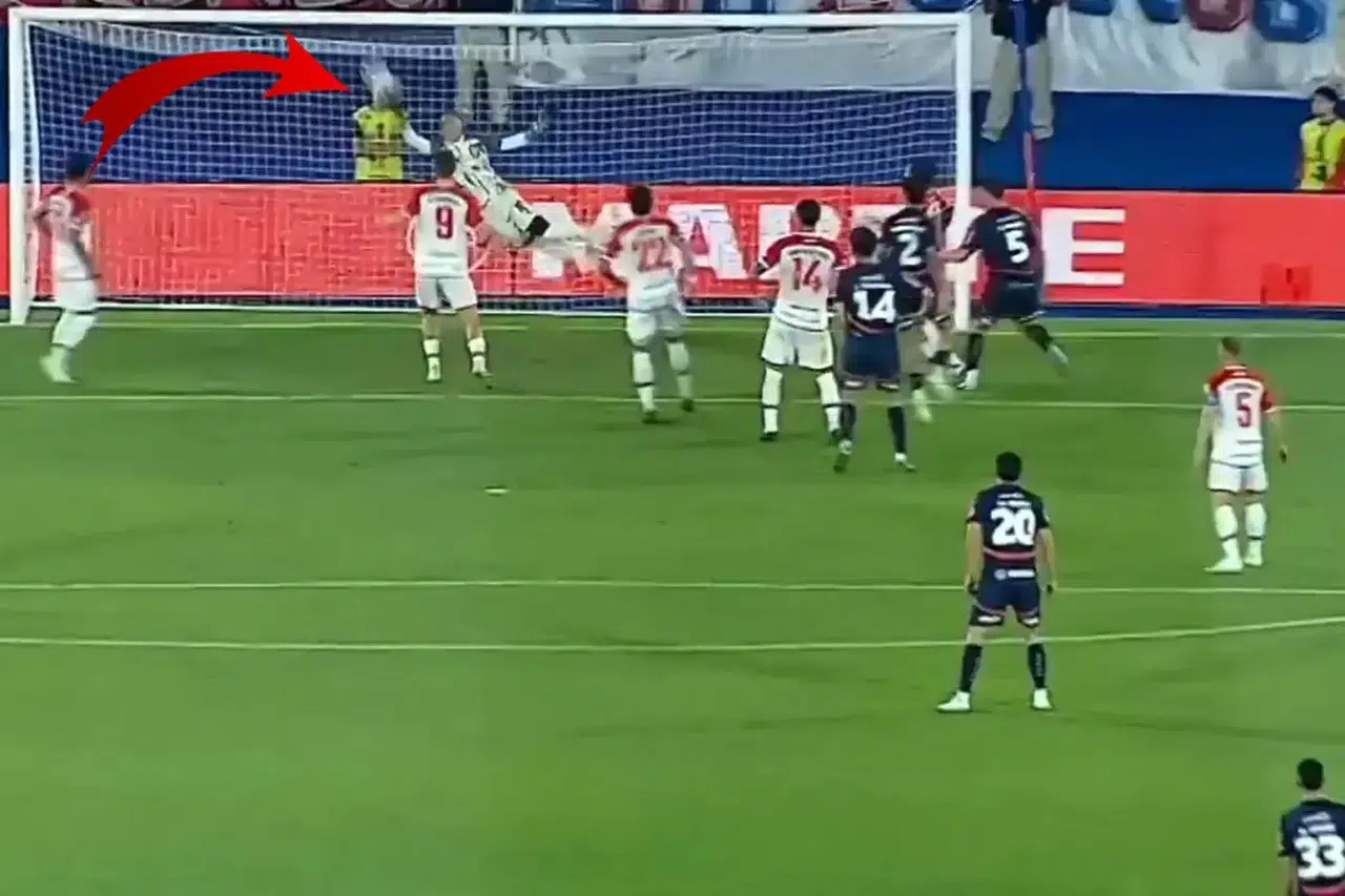 Fernando Muslera Arjantin'de Şov Yaptı! Estudiantes'in Kahramanı Oldu