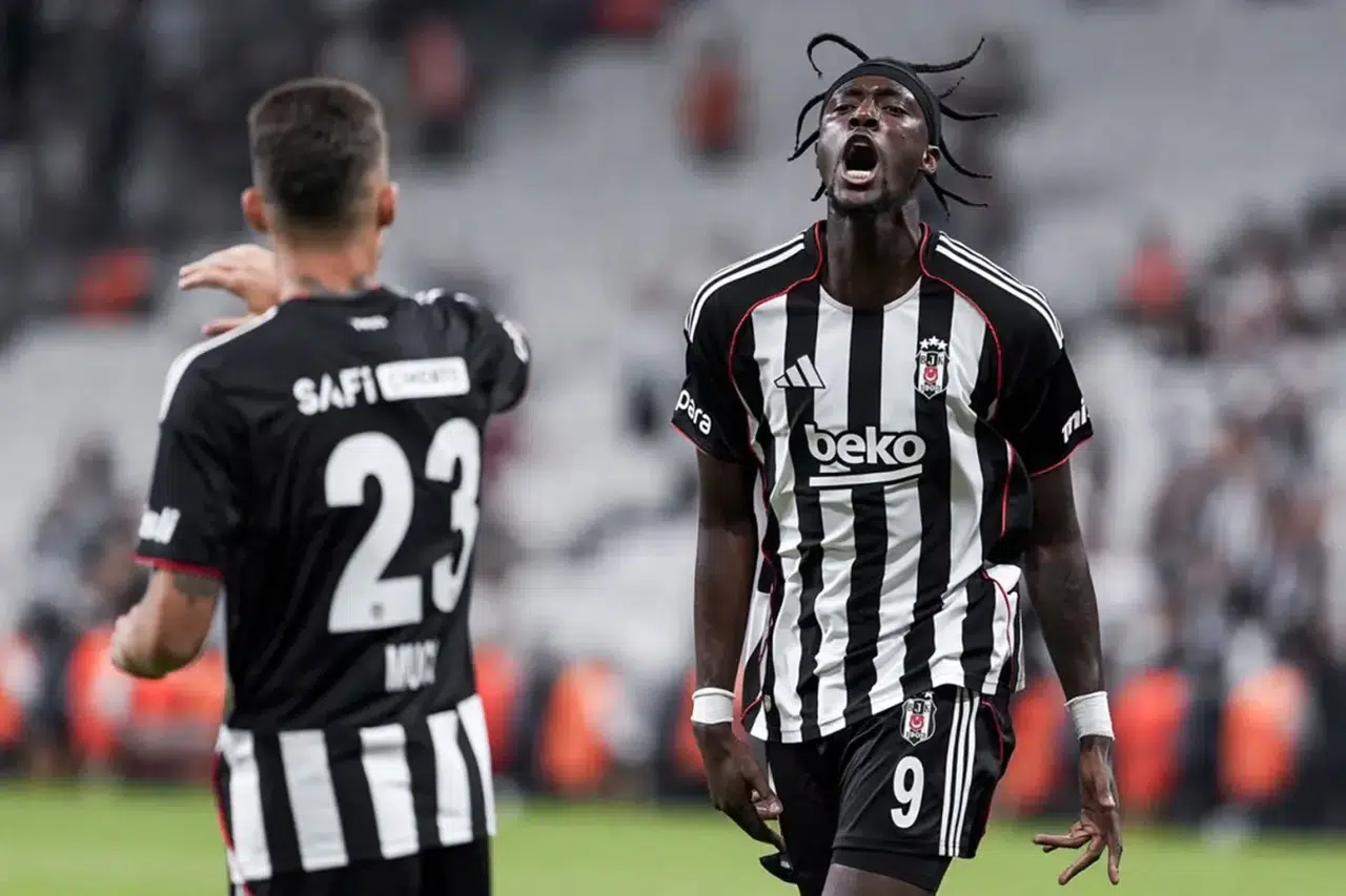 Beşiktaş’tan Tüpraş’ta Tarihi Geri Dönüş! 2-0’dan 3-2 ile Turu Geçti