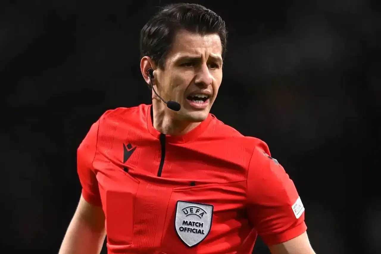 Halil Umut Meler Hakemliği Bıraktı mı?