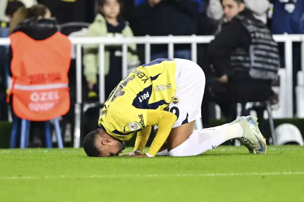 FIFA'dan TFF'ye Sert Uyarı! Siyasi ve Dini Pankartlara Yaptırım Talebi!