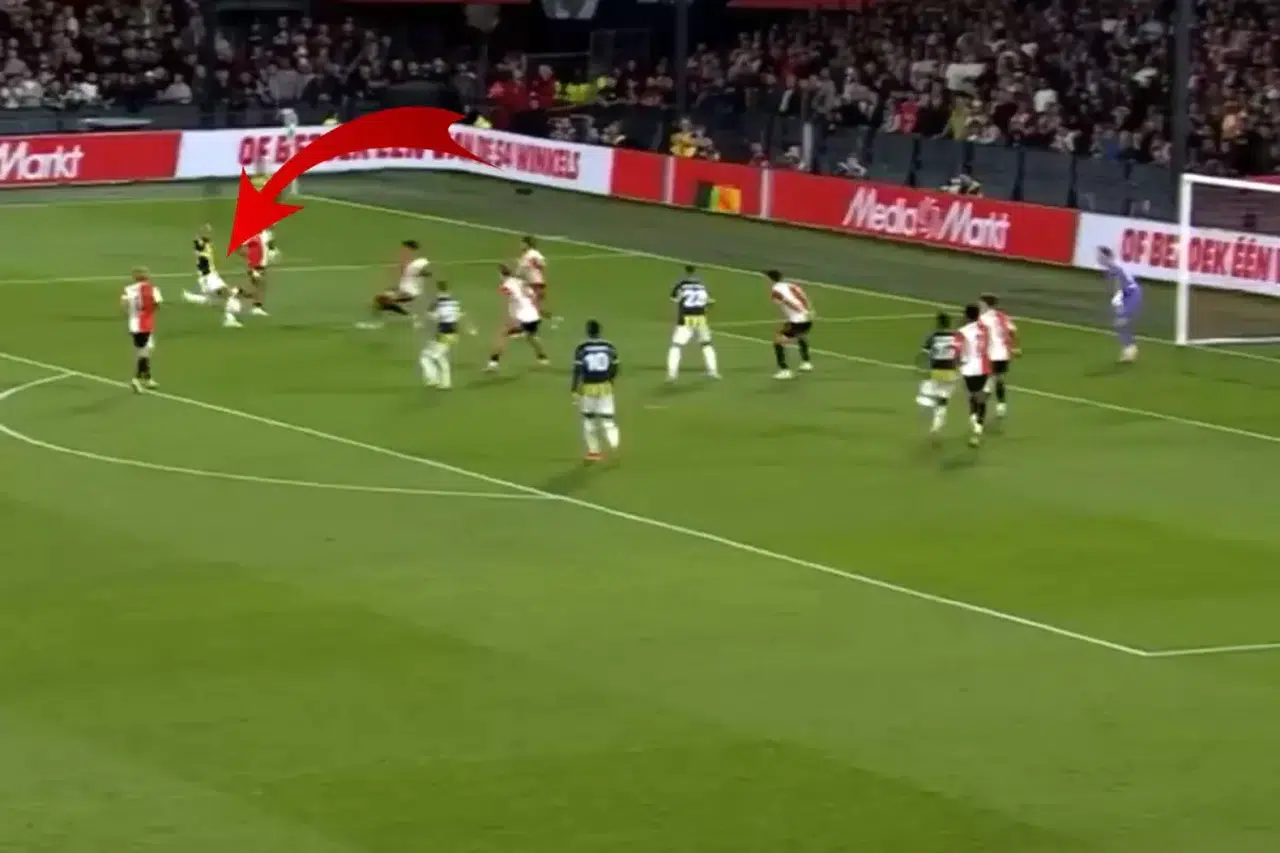 Fenerbahçe'de Sezonun İlk Golü Sofyan Amrabat’tan! Eski Takımı Feyenoord’a Attı, Sevinmedi