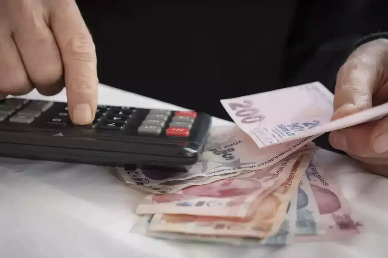 Milyonlar Bekliyor! Memur Maaş Zammı İçin Kritik Tarih Açıklandı