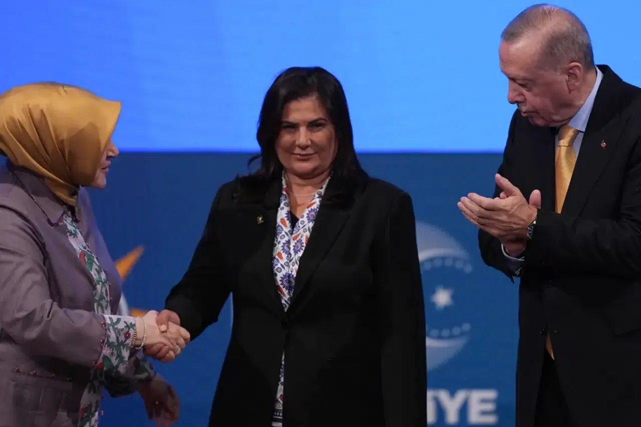 “Söylemezsem İçimde Kalır!” Özlem Çerçioğlu’ndan Parti Değişikliği Sonrası İlk Açıklama