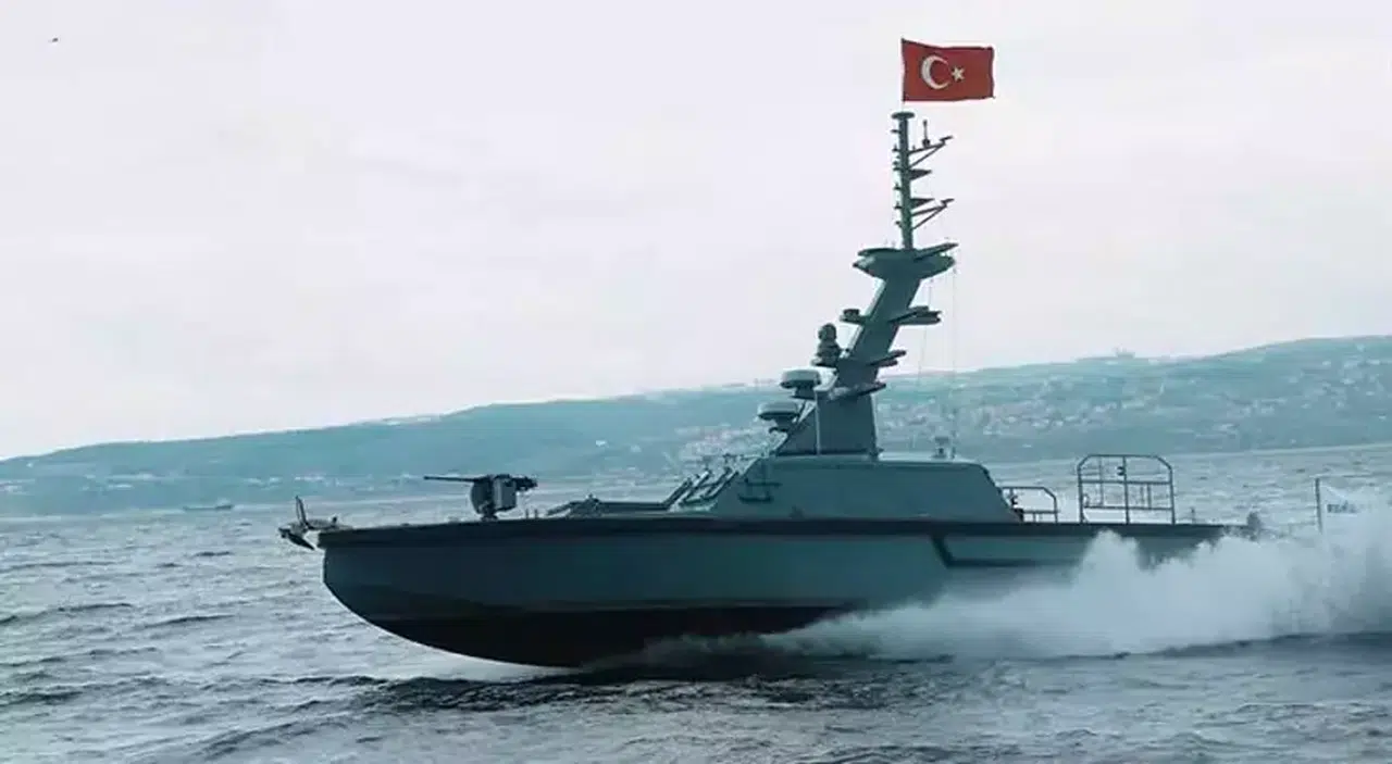 Yunan Medyasında Türkiye Alarmı! Korgeneral 4 Üssü İşaret Etti, “Sürpriz Saldırı Kapıda” Dedi