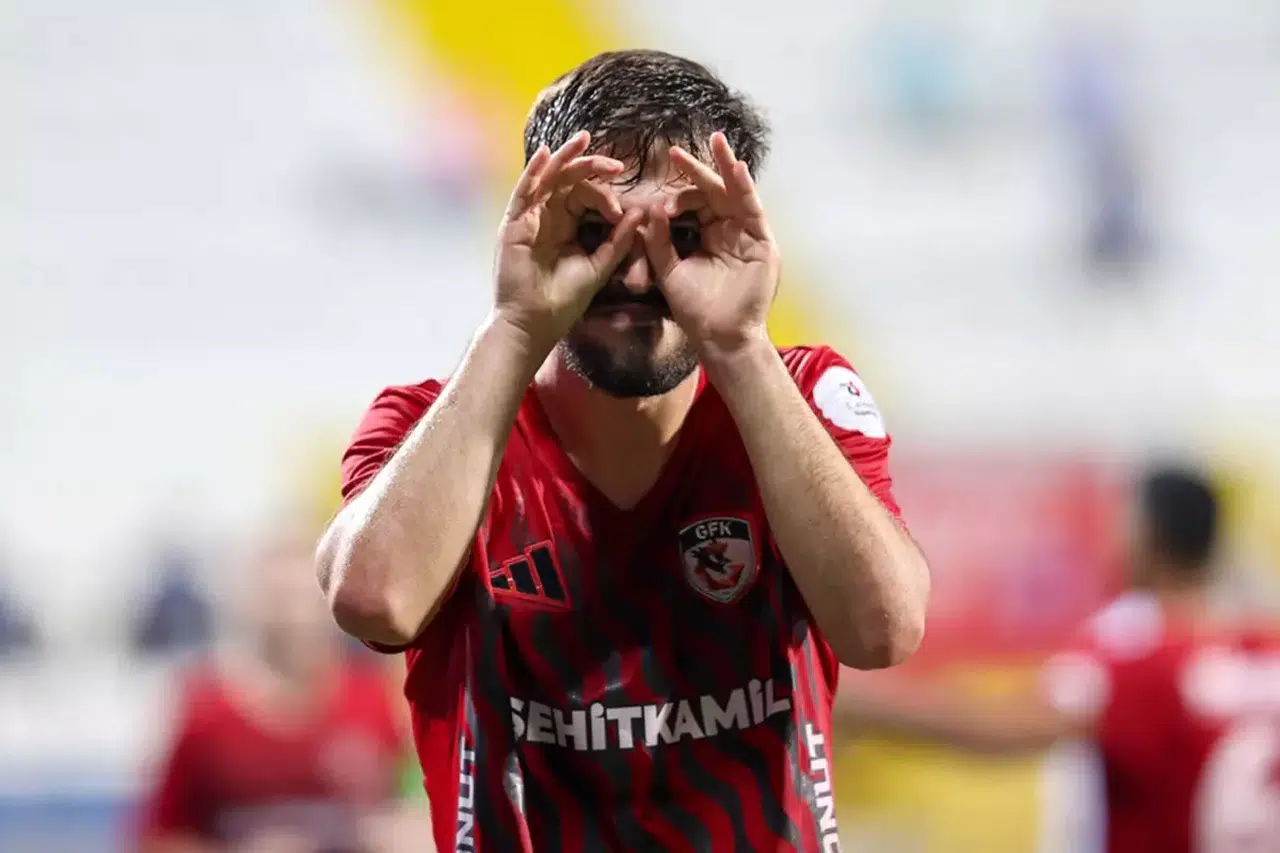 Burak Yılmaz’la Yükseliş Sürüyor! Gaziantep FK, Kasımpaşa’yı Deplasmanda 3-2 Mağlup Etti