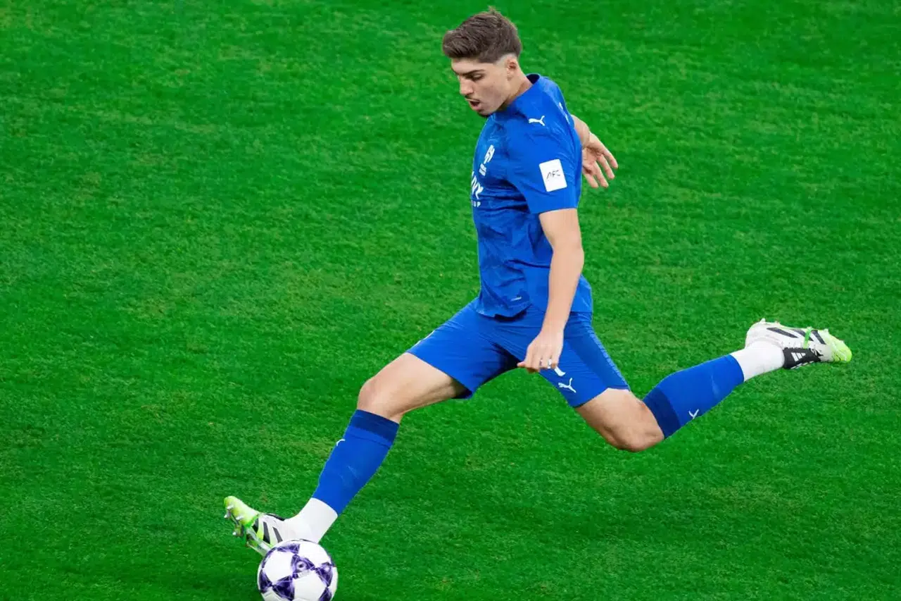 İlk Maçta Olay Oldu! Yusuf Akçiçek’ten Suudi Arabistan’da Gök Gürültüsü Gibi Başlangıç