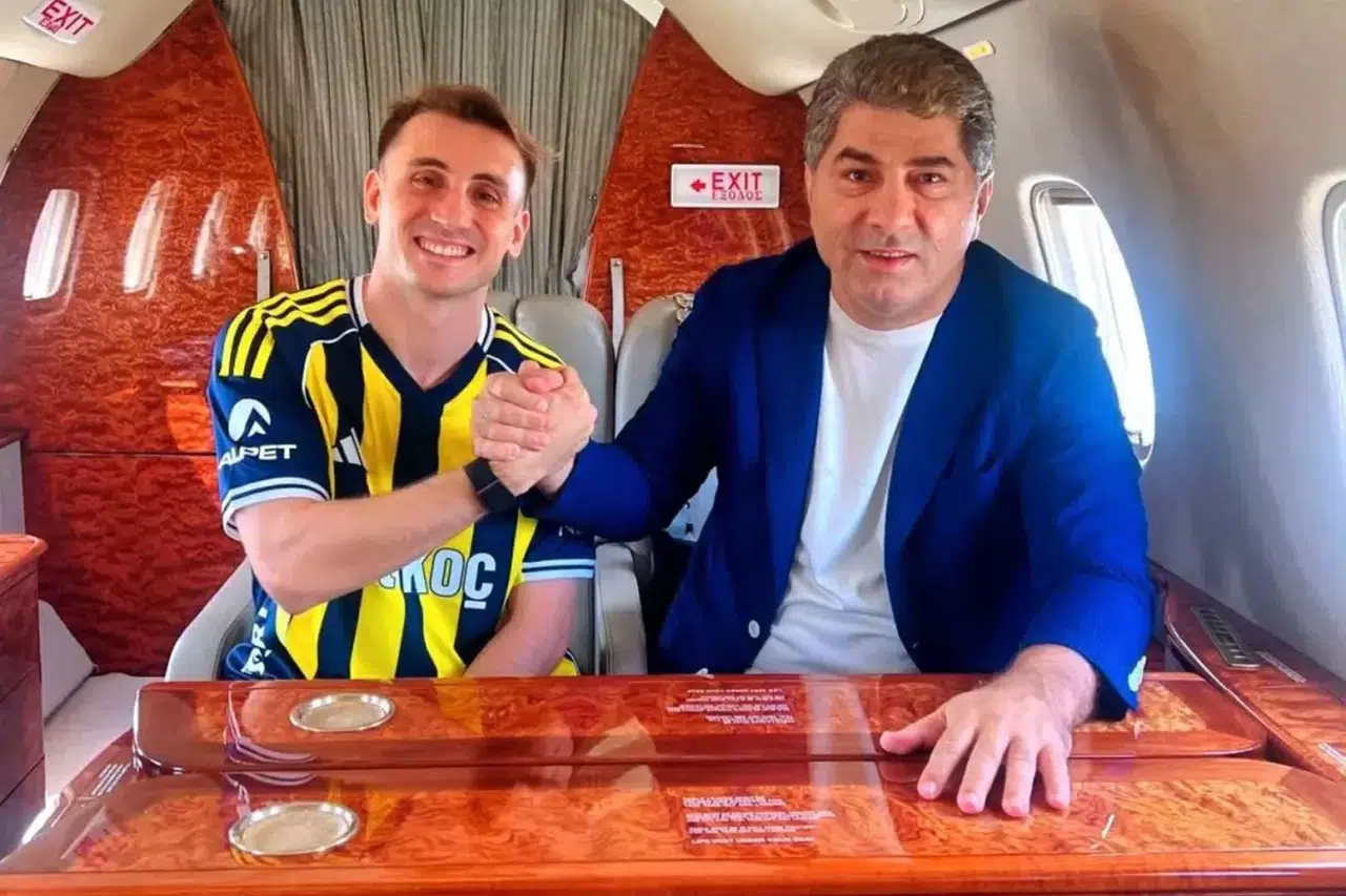 1907 TL'lik maaş iddiası Kerem Aktürkoğlu’nu gündeme oturttu! Gerçek ne?