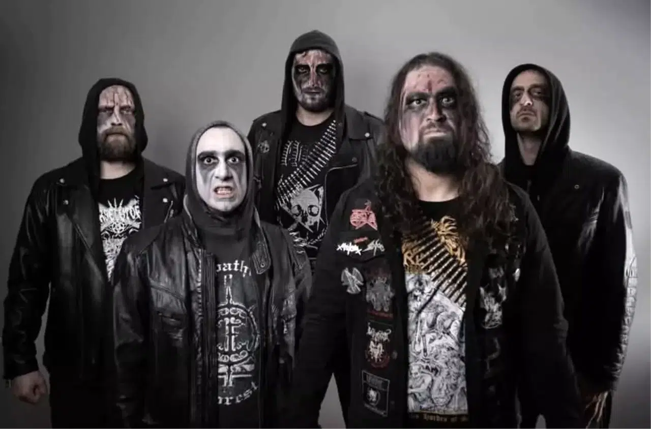 Skandal Sözler Mahkemelik Oldu! Ünlü Rock Grubu Cezaevine Gönderildi