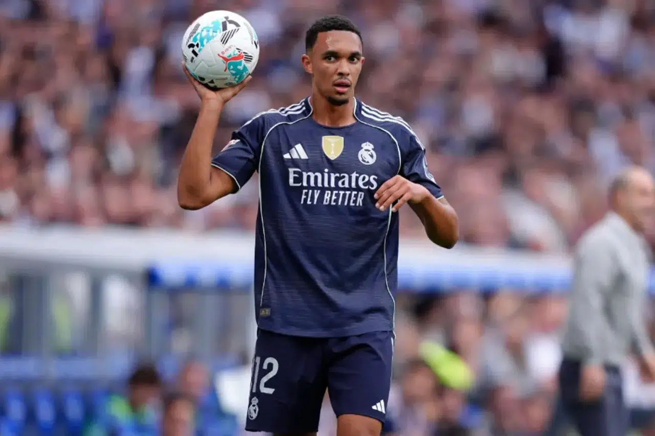 Trent Alexander-Arnold ne zaman sahalara dönecek, sakatlığı ne kadar sürecek?