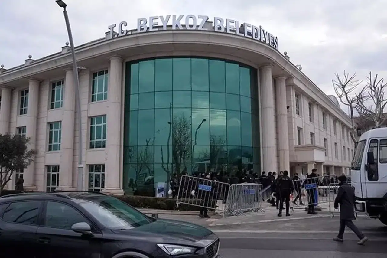 CHP Beykoz istifaları neden yaşandı? Murat Uzun ve Uğur Gökdemir neden ayrıldı?