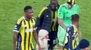 "Fenerbahçe’nin Yıldızı Kanté’nin Samimi ve Utangaç Anı Gündem Oldu"
