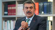 Genç Yazarlar Okurlarıyla Buluştu! İstanbul'daki Fuar Görenleri Etkiledi
