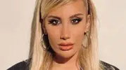 İrem Derici'den Büyük Sürpriz! Yeni Albümü Müzik Dünyasında Ses Getirdi