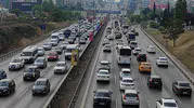 Telefon Tutucu Kullanan Sürücülere Sevindiren Haber! Yeni Kurallar Açıklandı