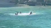 Tatil Gününde Kabus Yaşadı! Denizde Yüzerken Saldırıya Uğradı