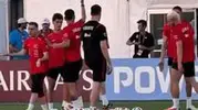Milli Takım Kampında Neler Yaşanıyor? Kerem'in Sert Çıkışı Gündem Oldu