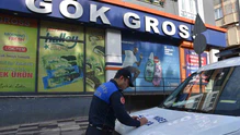 Gaziantep’te 2 Market Kapatıldı! Son Kullanma Tarihi Geçmiş Ürünler Tespit Edildi