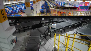 Saatte 25 Bin Kargo İnsan Eli Değmeden Aktarılıyor: Bursa’daki Otomasyonlu Merkez Dikkat Çekti