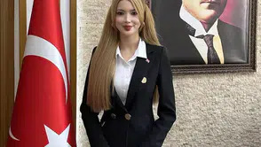 Sosyal Medyada “Barbie Kaymakam” Olarak Tanınan Tuğçe Orhan'a Sosyal Medya Tepkisi ve Asaleten Atama
