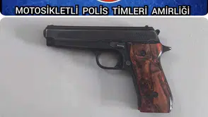 Çorum’da Polis Denetimleri: 4 Yakalama, Silah ve Uyuşturucu Ele Geçirildi