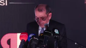 Dursun Özbek: “İki alkış alayım diye Galatasaray’ın geleceğini tehlikeye atmayacağım”