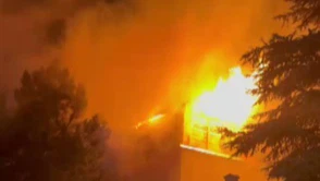 Afşin’de çatı katında yemek pişirmek için yakılan ateş yangına neden oldu