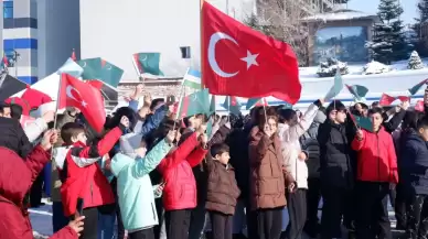 Erzurum’da EİT 2025 Kış Oyunları'na renkli açılış… Kortej yürüyüşü başladı