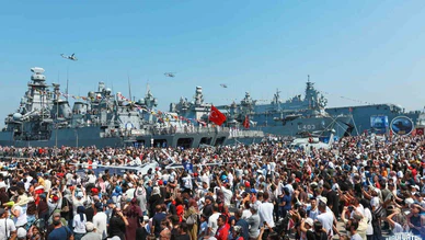 TEKNOFEST Mavi Vatan’da yoğunluk: Gölcük Tersanesi’nde adım atacak yer kalmadı