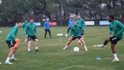 Sakaryaspor Başkanı: Küme düşme endişemiz yok, hedef play-off