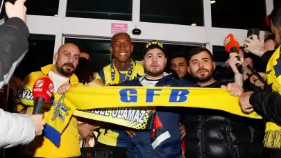 Fenerbahçe, Brezilyalı Yıldız Anderson Talisca'yı Transfer Etti